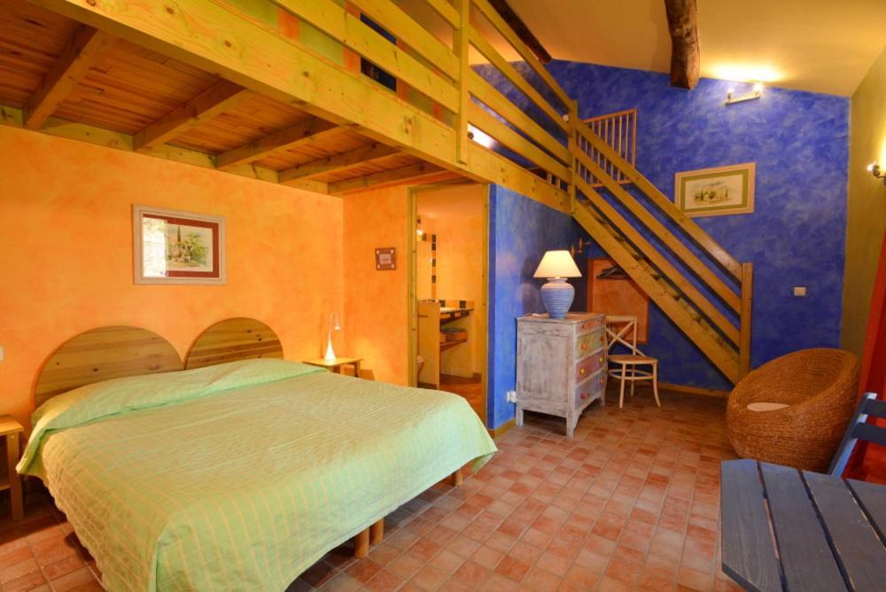 La Tuiliere En Luberon Hotel Cadenet Exterior photo